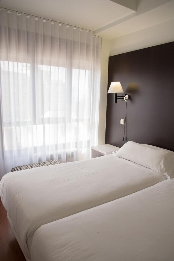 Hotel Delta Тудела Екстериор снимка